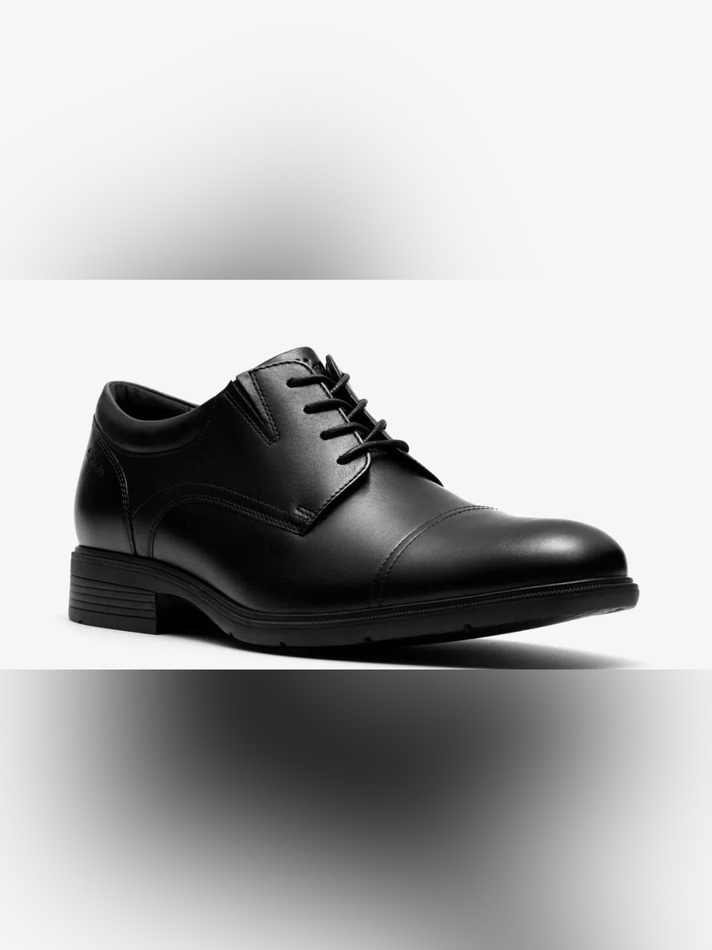 Clarks Black Leather Cap-Toe Derby Size 10.5